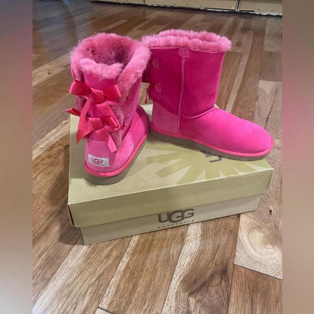 UGG Fuchsia Boots with Ribbon Accents